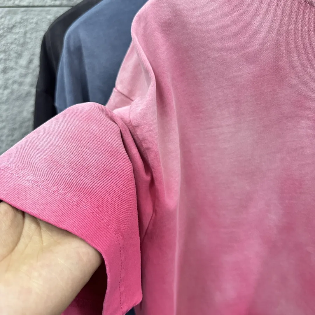 🅿️200 CH Croix Heart 2025 Summer New Style Heavy Acid Washing Gradient Distressing Chest Logo Classic Embroidery Customized Fabric Short Sleeve T-shirt Unisex Size: S M L XL XXL Five Codes (European Code) Color: Gradient Black Gradient Pink Gradient Blue